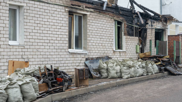24/7 Emergency Fire Damage Removal experts in Oak Park, MN